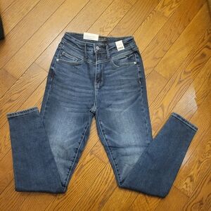 NWT Judy Blue Jeans